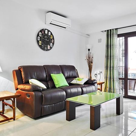 Apartamento Aldea Del Mar Torrevieja Exteriér fotografie