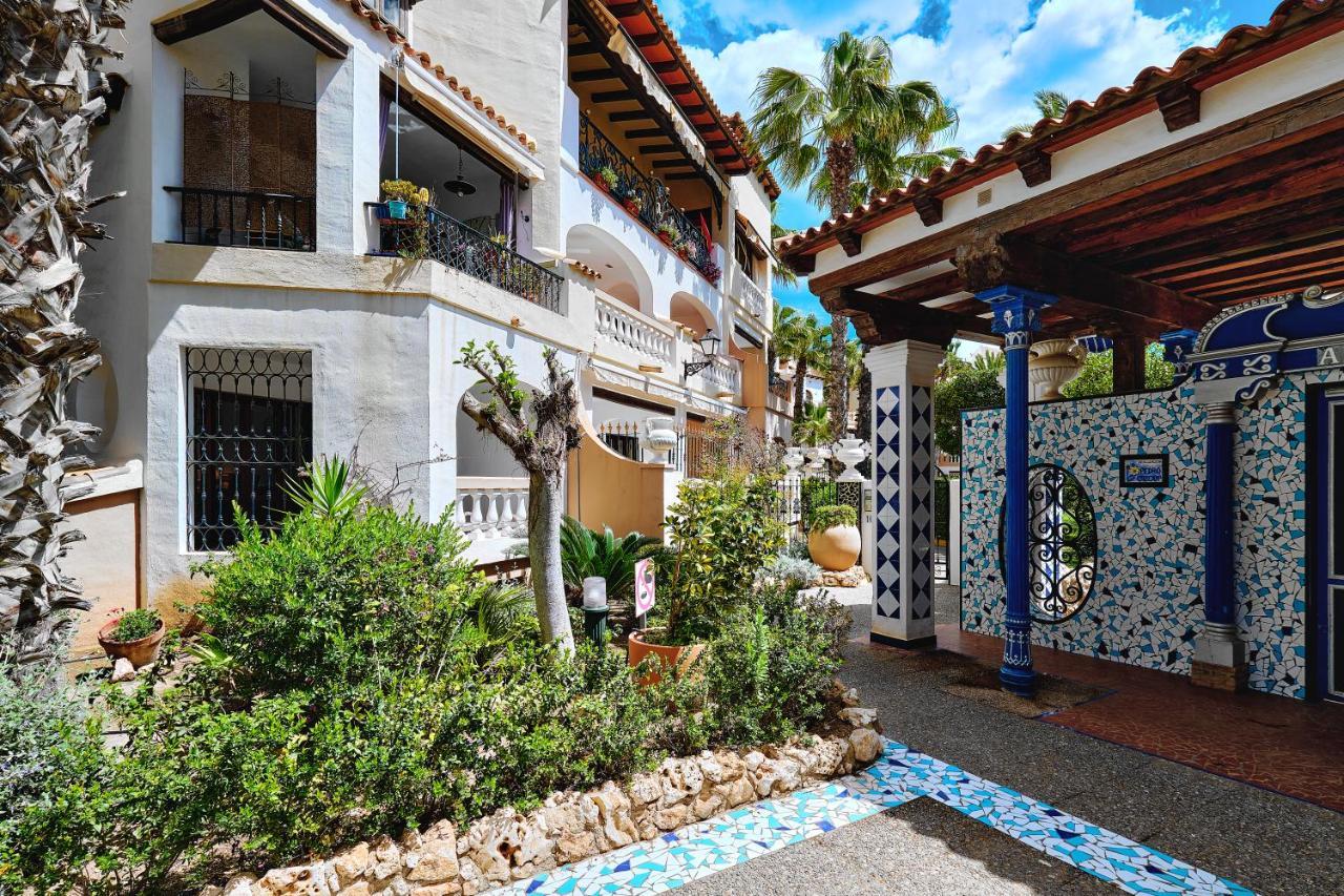 Apartamento Aldea Del Mar Torrevieja Exteriér fotografie